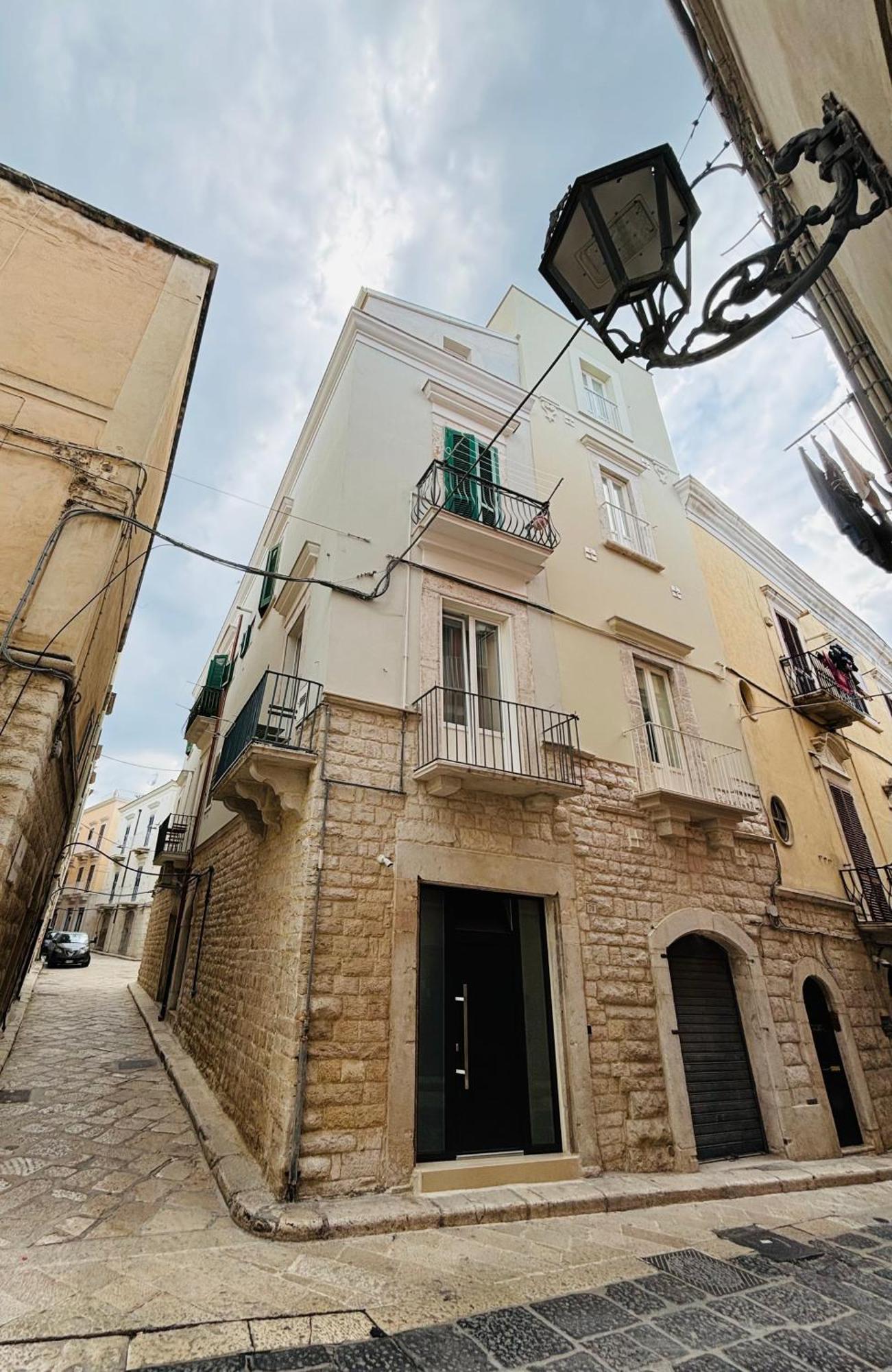 Vischi Apartment Trani By Le Marinelle Loc Turistica Exteriör bild